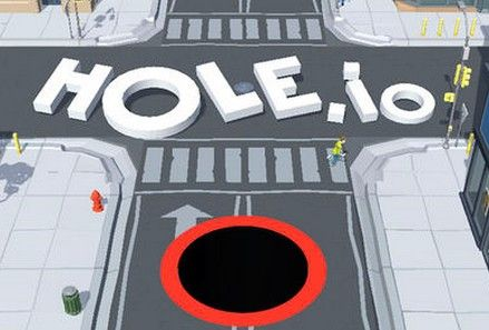 Hole.io Swallowing Mechanics